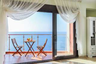 Апартаменты Apartments Sunny Marina Добра-Вода Апартаменты с 2 спальнями-1