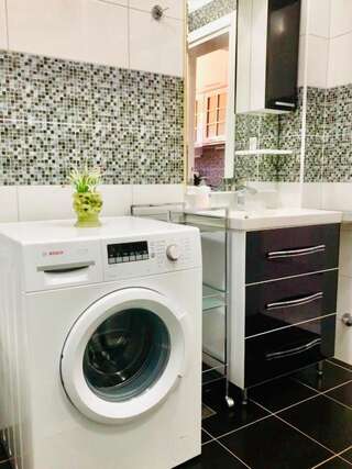 Апартаменты Apartments Sunny Marina Добра-Вода Апартаменты с балконом-14