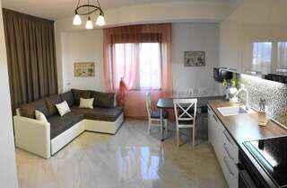 Апартаменты Apartments Sunny Marina Добра-Вода Апартаменты-студио-12