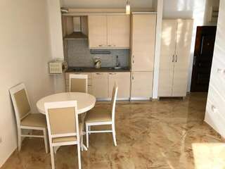 Апартаменты Apartments Sunny Marina Добра-Вода Апартаменты с видом на море-4