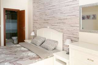 Апартаменты Apartments Sunny Marina Добра-Вода Улучшенные апартаменты-5