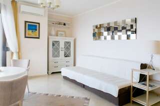 Апартаменты Apartments Sunny Marina Добра-Вода Улучшенные апартаменты-8